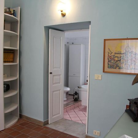 Casa Vacanza Icaros, Ortigia Hictoric Center, 200 Mt From The Beach Syracuse Ngoại thất bức ảnh