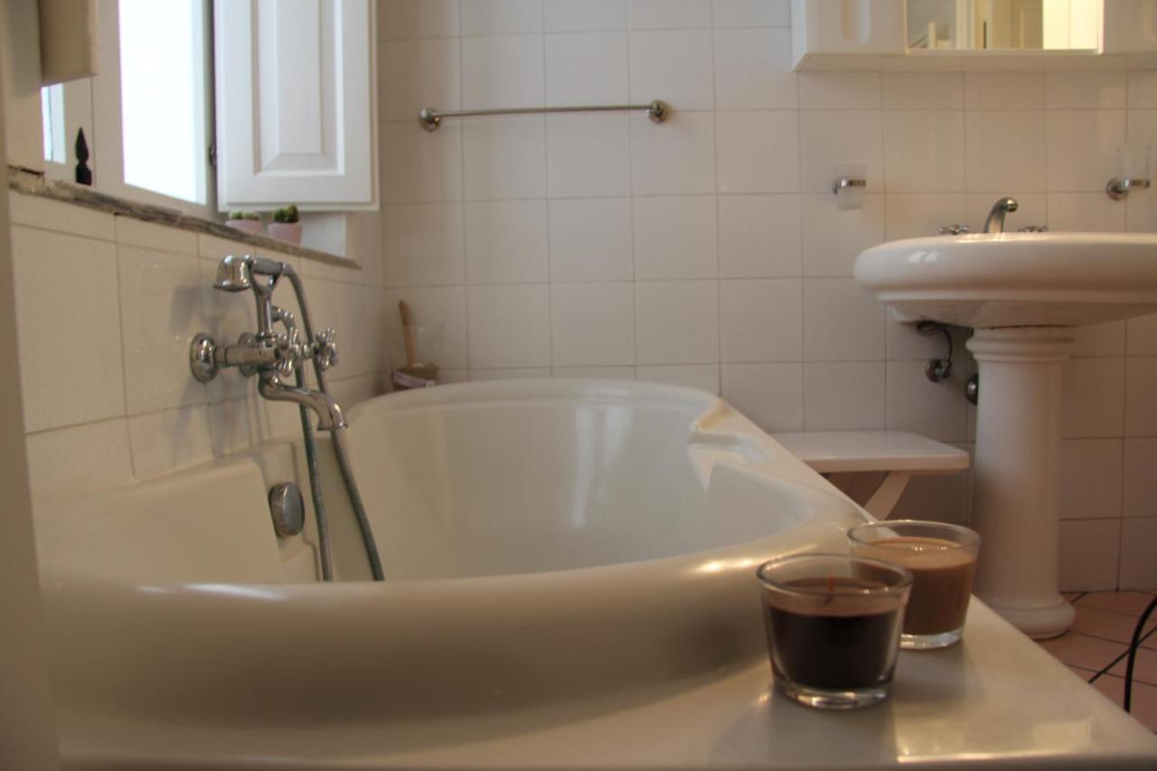 Casa Vacanza Icaros, Ortigia Hictoric Center, 200 Mt From The Beach Syracuse Ngoại thất bức ảnh