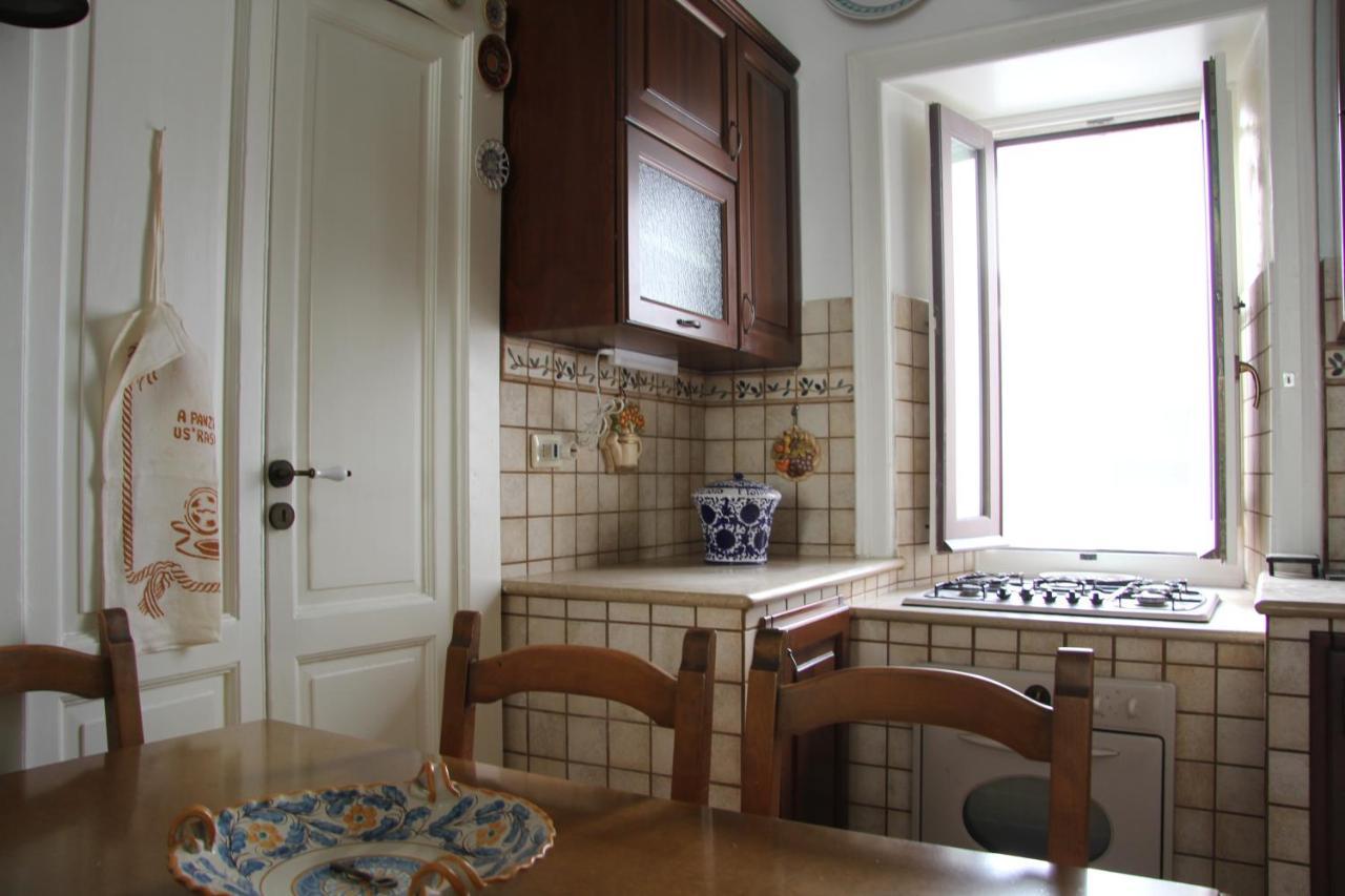 Casa Vacanza Icaros, Ortigia Hictoric Center, 200 Mt From The Beach Syracuse Ngoại thất bức ảnh
