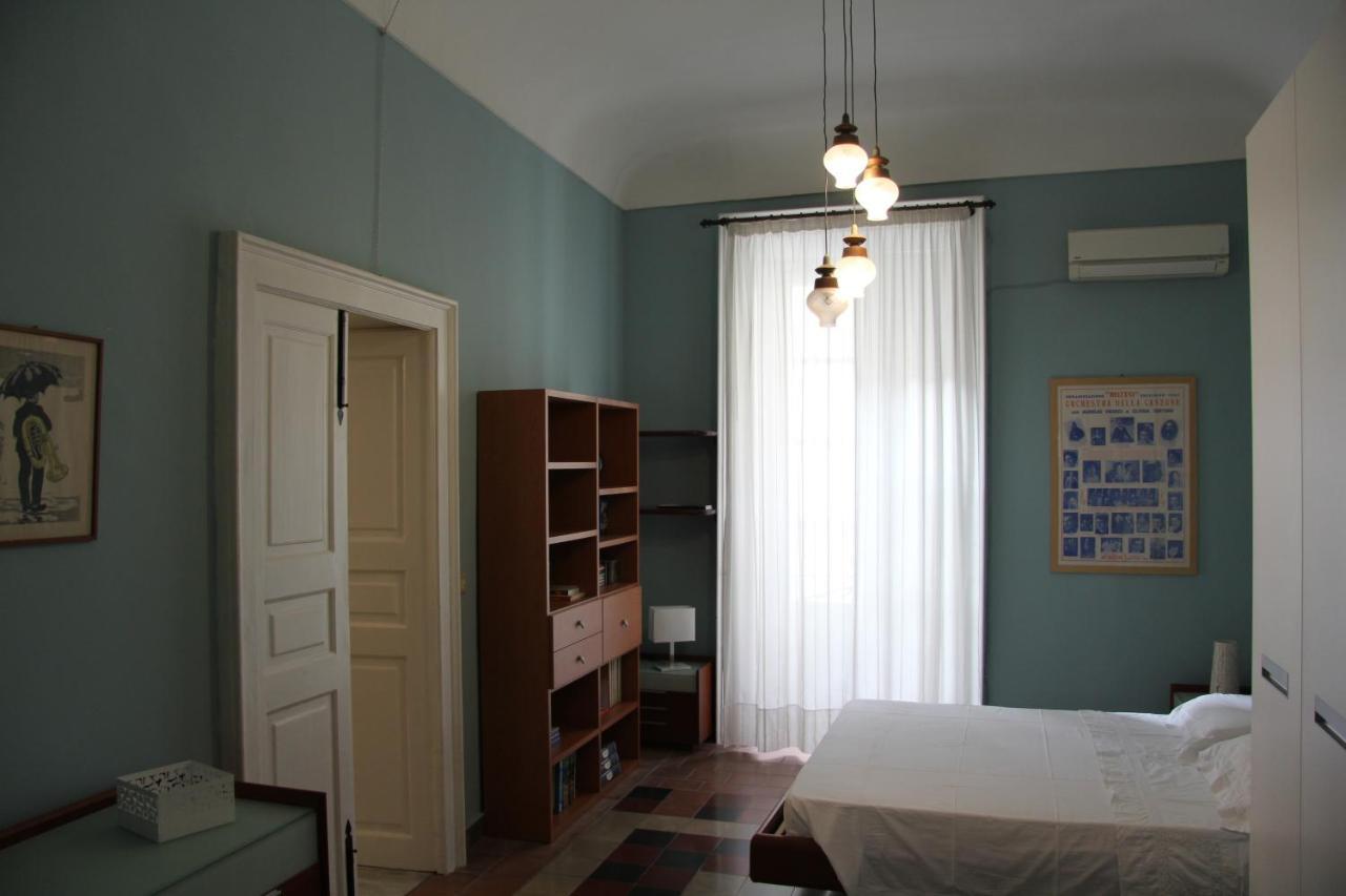 Casa Vacanza Icaros, Ortigia Hictoric Center, 200 Mt From The Beach Syracuse Ngoại thất bức ảnh